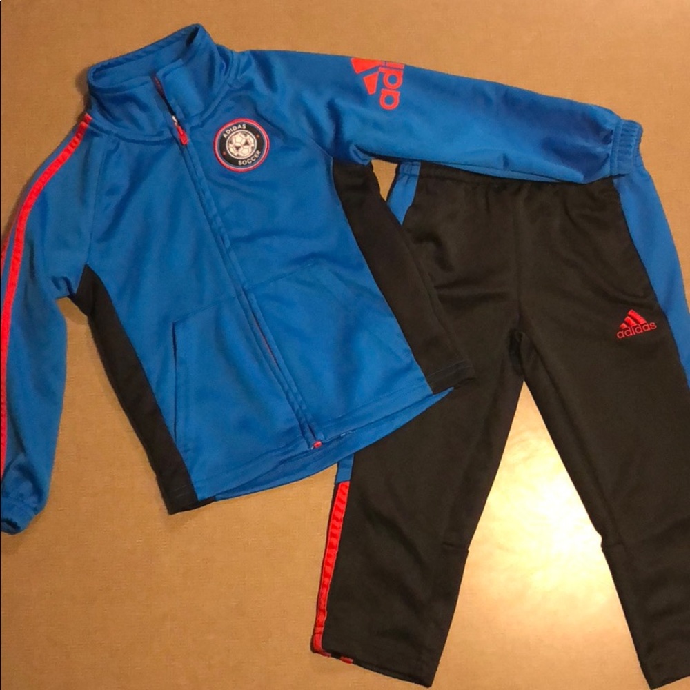 Jogging/Track suit